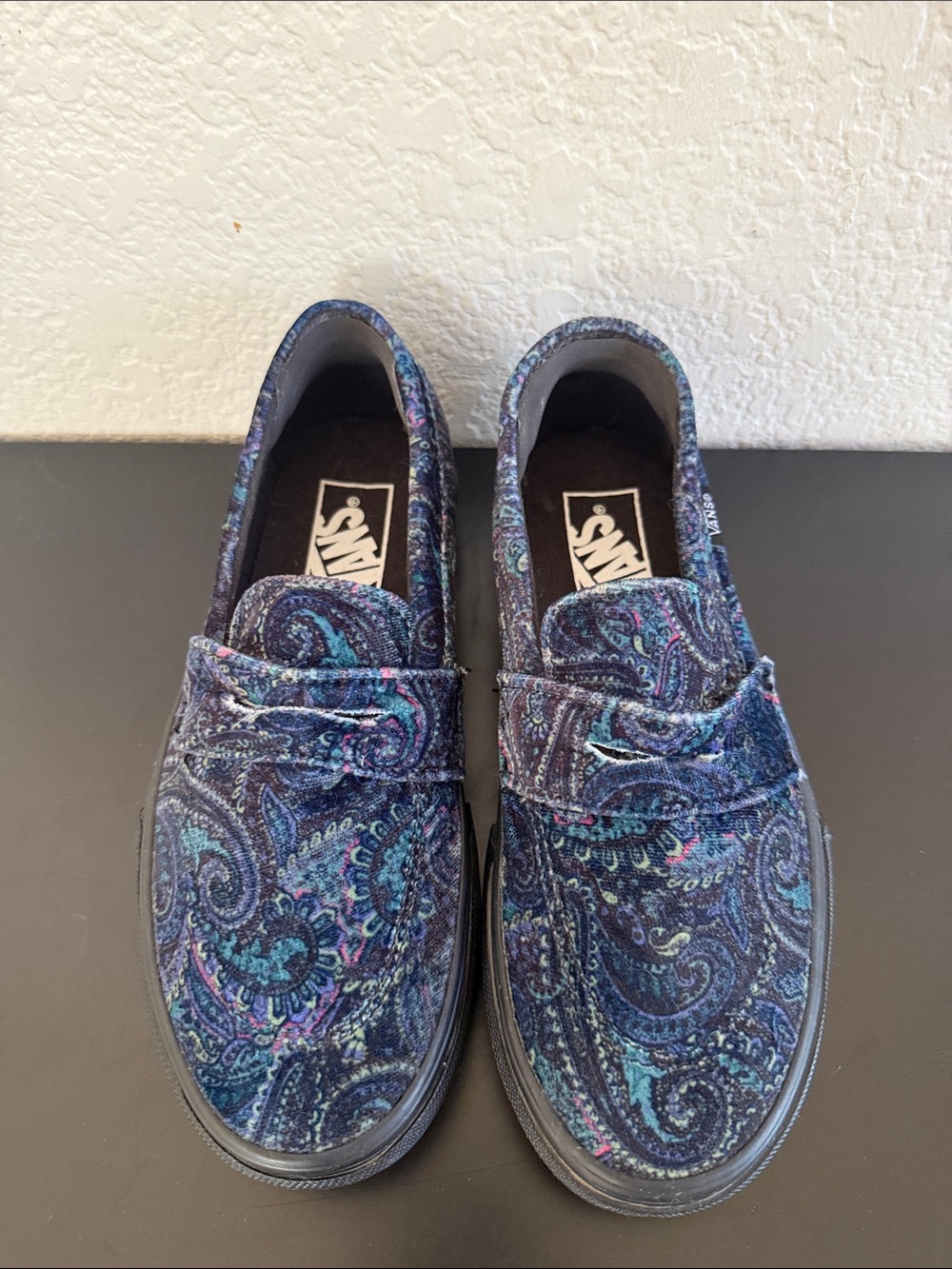 Women’s 6/kids 4.5 Vans Style 53 Velvet Paisley Slip-On Penny Loafers